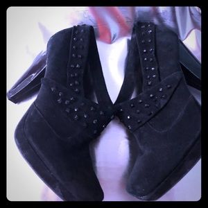 Kenneth Cole Booties